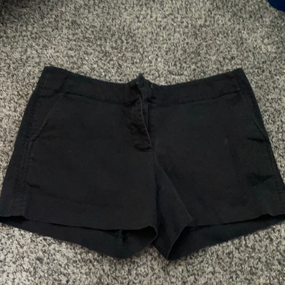 JCrew  shorts side pockets !